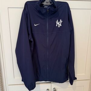 Nike New York Yankees Men's Dark Blue Windbreaker